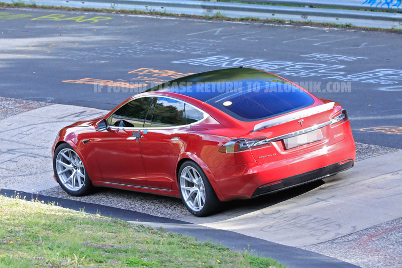 Illustration for article titled The Nürburgring Is No Place For Elon Musk’s Bullshit